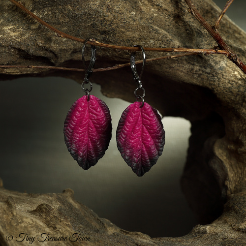 Handgemachte "Waldgeheimnis" Blatt Ohrringe Magenta mit schwarzer Spitze-31