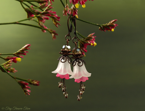 Feenblumen Ohrringe Farben Kupfer Weiß Pink und Rauchgrau-31
