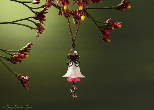 Feenblumen Halskette Farben Kupfer Weiß Pink und Rauchgrau-31