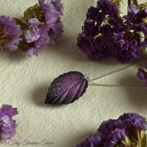 Handgemachte "Waldgeheimnis" Blatt Halskette Lila mit dunkler Schattierung-31
