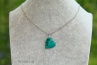 Geflicktes Herz an platinfarbener Kette-01